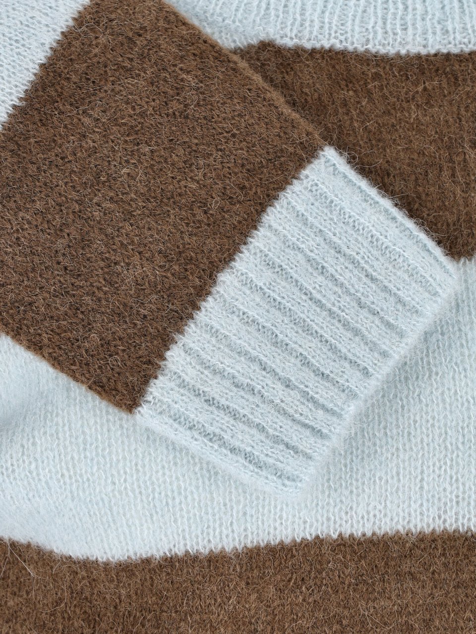Closed Alpaca Blend Sweater with Striking Horizontal Stripes Bruin