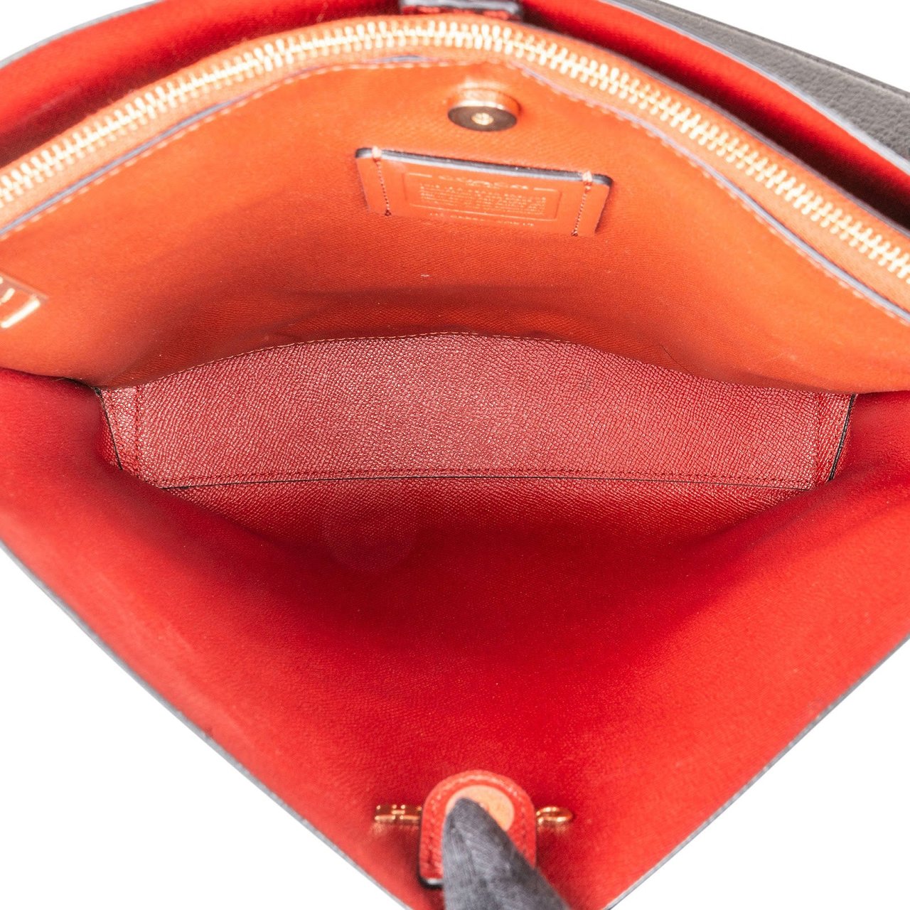 Coach Coach Pebbled Leather Mollie Bucket Shoulder Bag Zwart