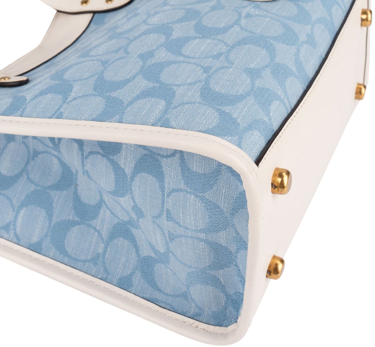 Coach Coach Monogram Signature Chambray DenimT 22 Floral Crossbody Bag Lichtblauw