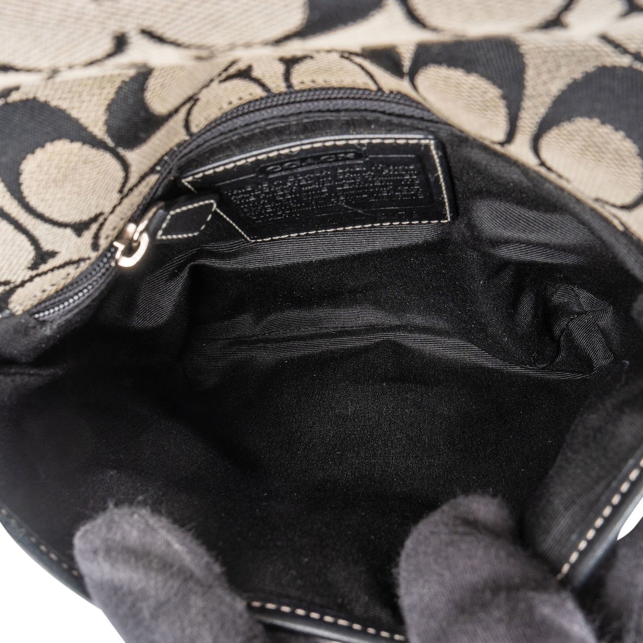 Coach Coach Monogram Soho Flap Crossbody Bag Zwart
