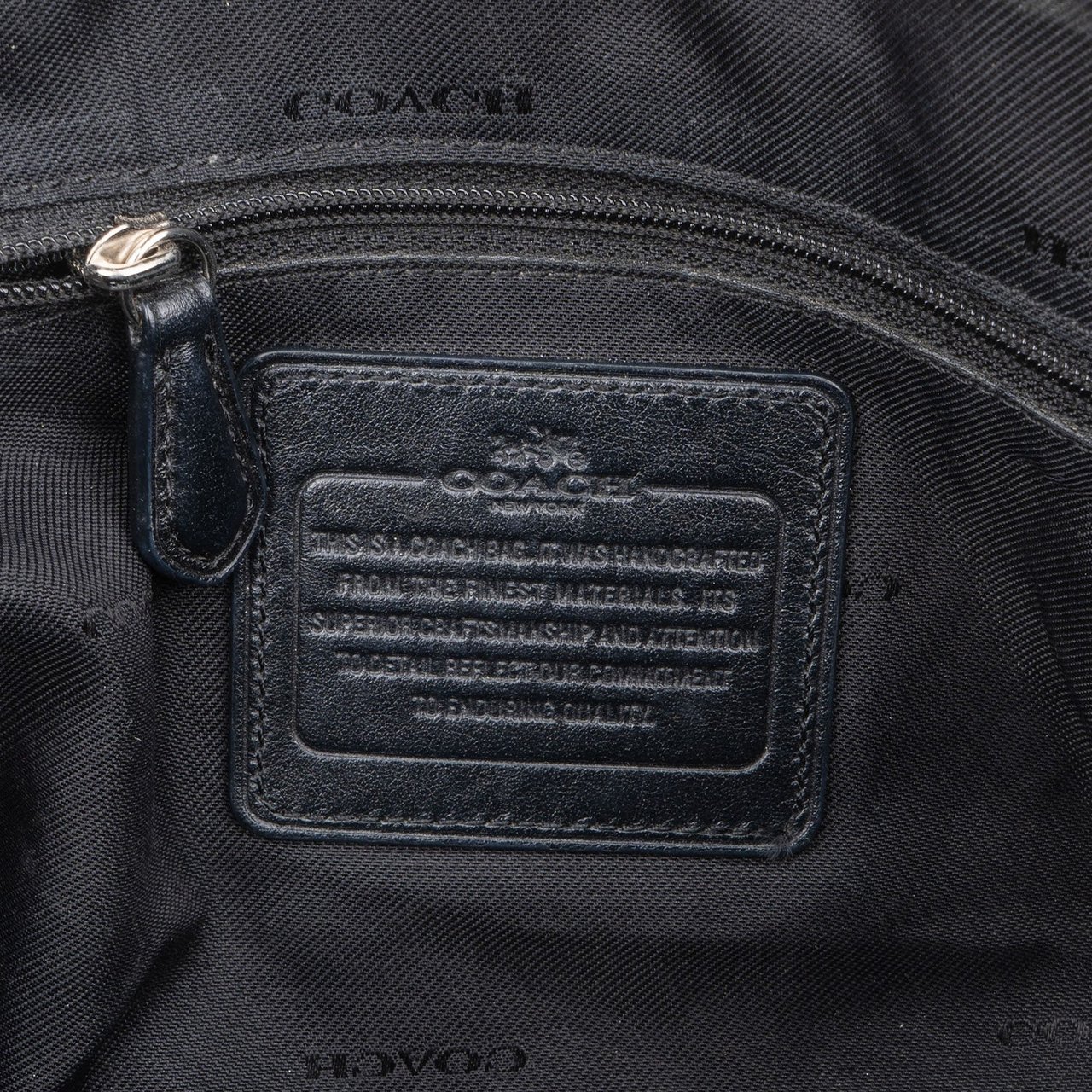 Coach Monogram Signature Canvas Prairie Satchel Handbag Zwart