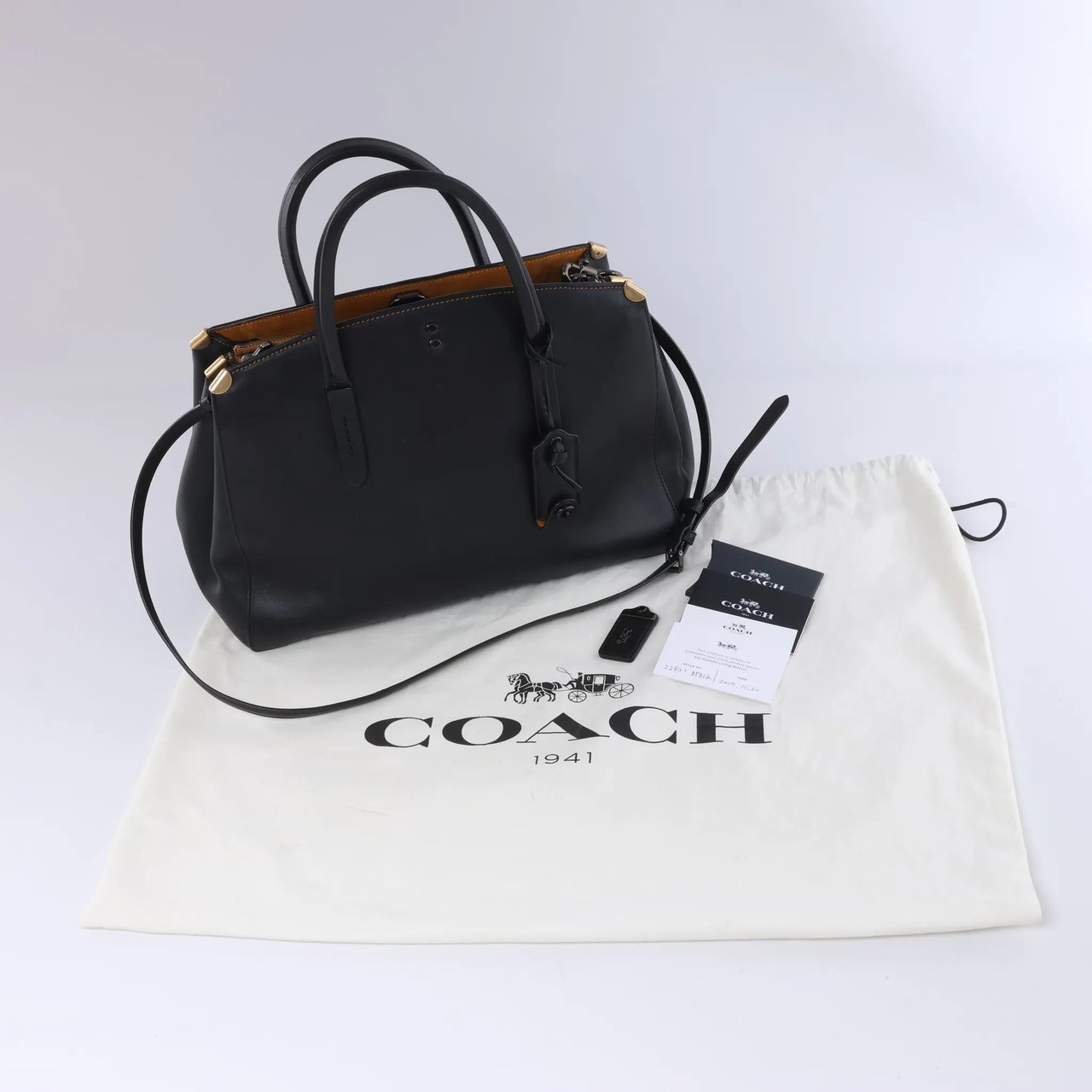 Coach 1941 Cooper Carryall Leather 2Way Handbag in Black Zwart