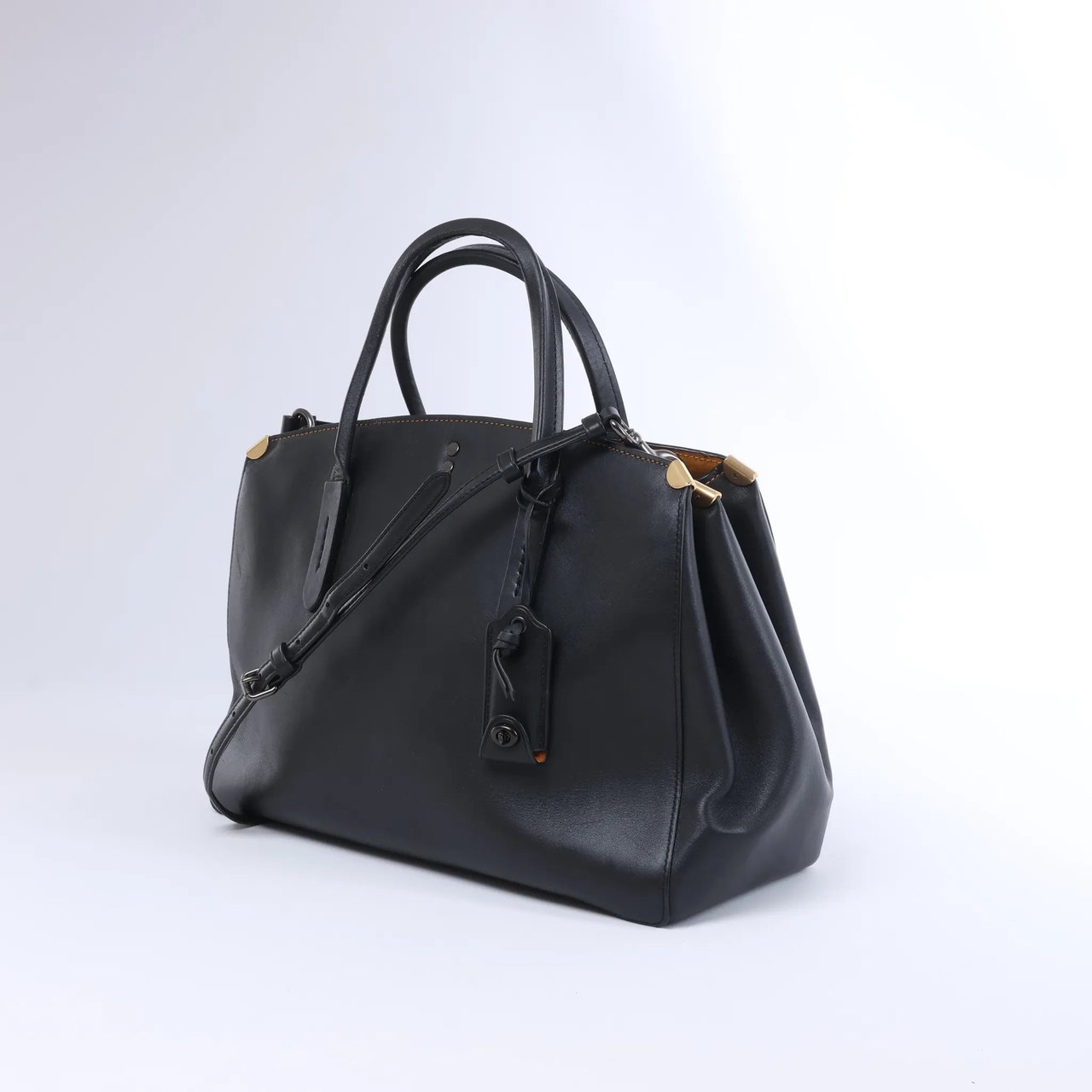 Coach 1941 Cooper Carryall Leather 2Way Handbag in Black Zwart