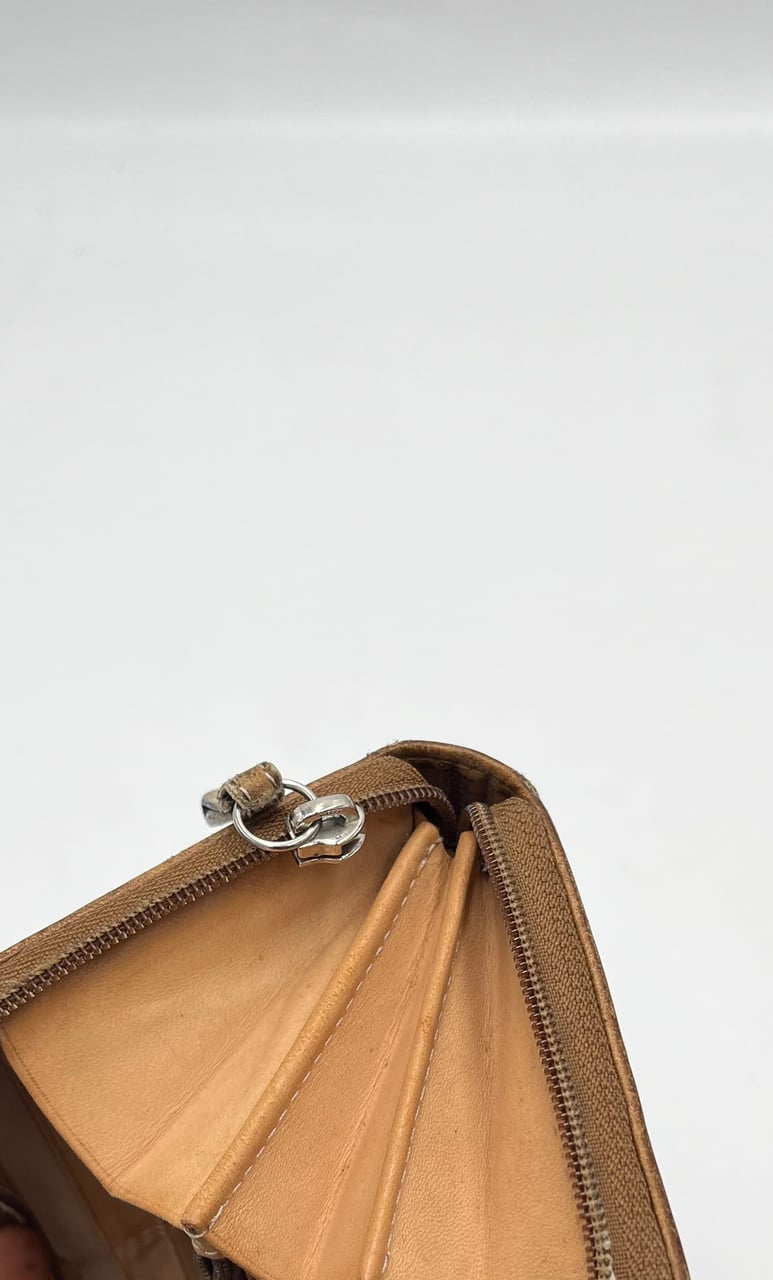 Coach Coach Tabby wallet Beige long Beige