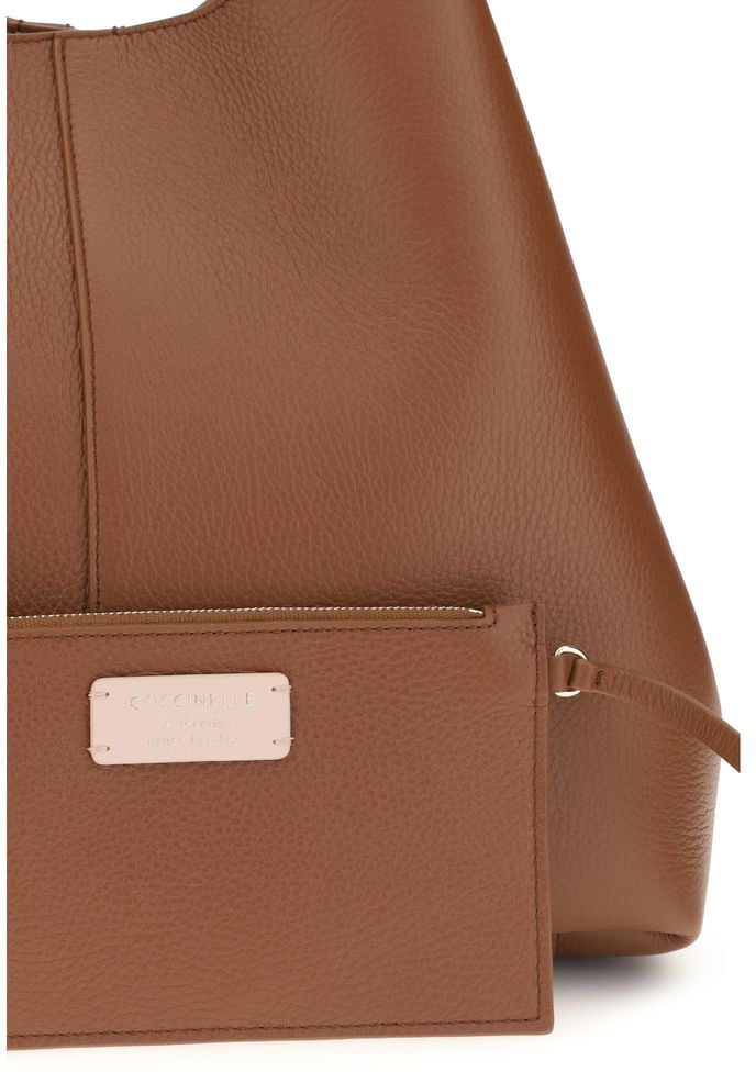 Coccinelle Brown Calf Leather Bos Taurus Shoulder Bag Bruin