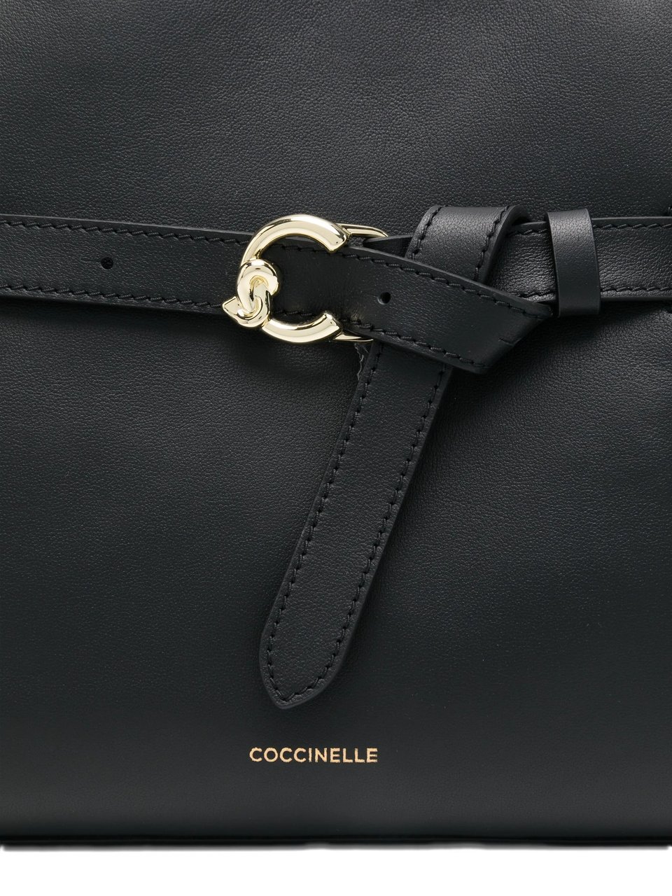 Coccinelle Structured Leather Handbag with Gold-Accent Detail Zwart