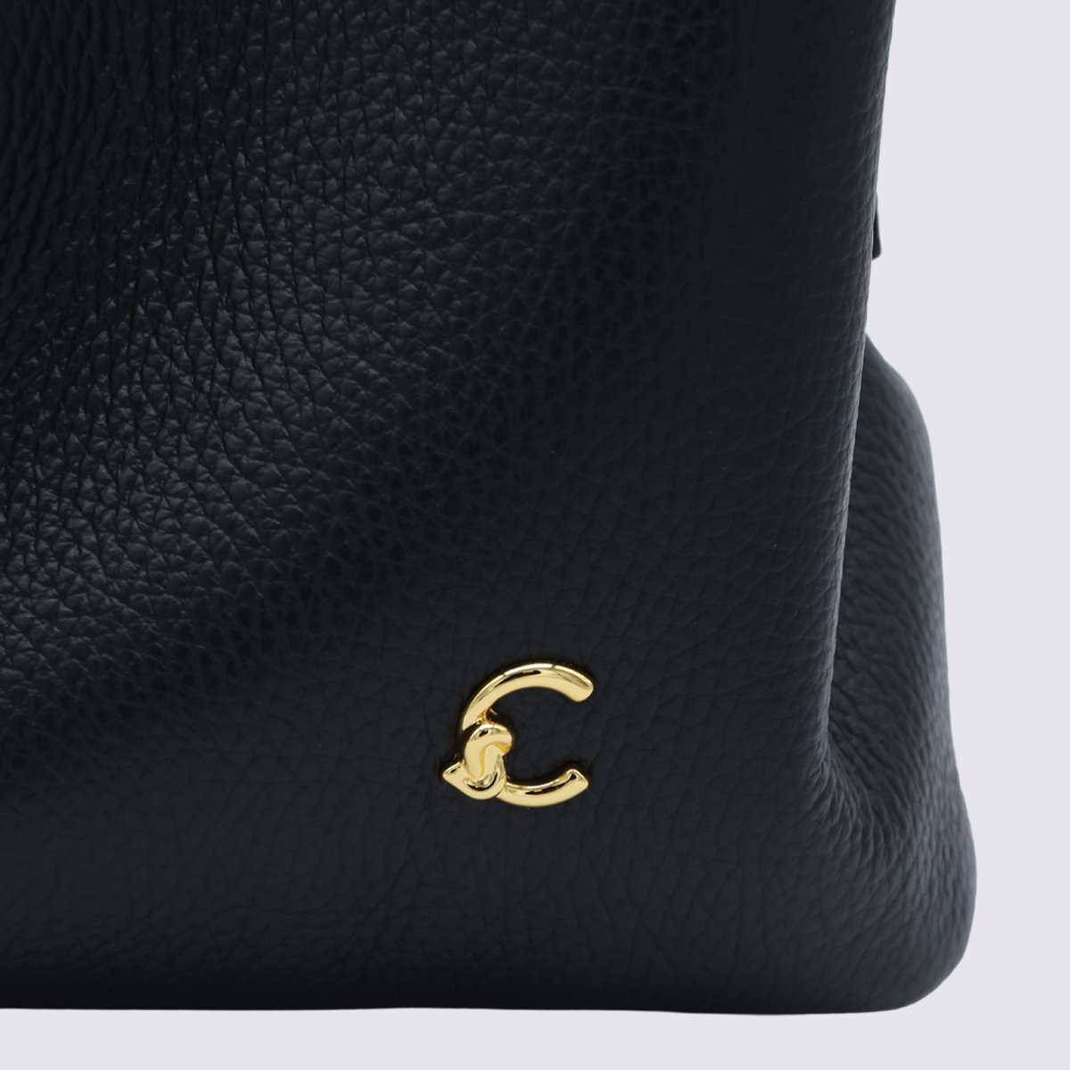 Coccinelle Structured Black Handbag with Gold-tone Logo Zwart