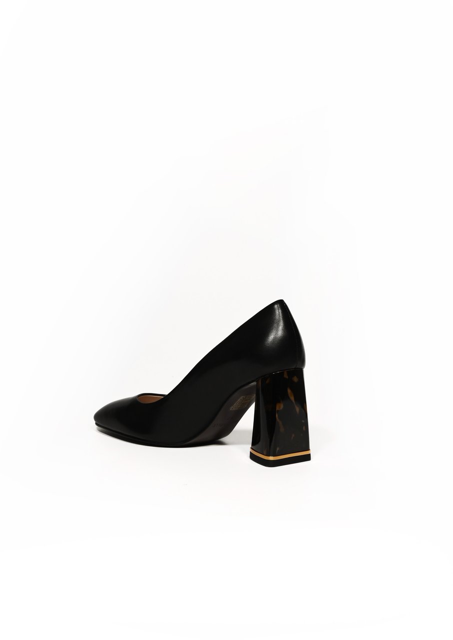 Coccinelle With Heel Black Zwart