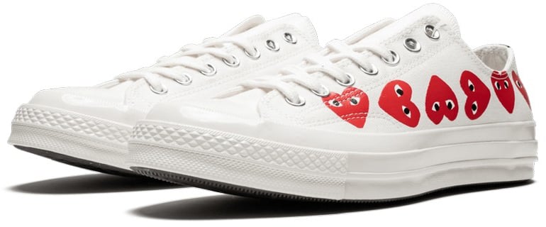 Comme des Garçons Converse Comme des Garçons Low Blanche Multi Coeurs Wit