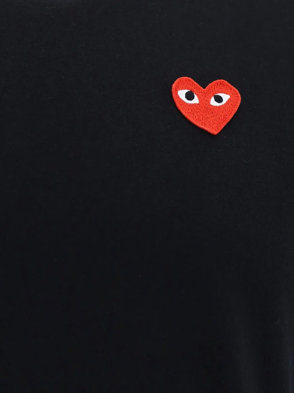Comme des Garçons T-shirt Red Emblem Red Heart Black Zwart