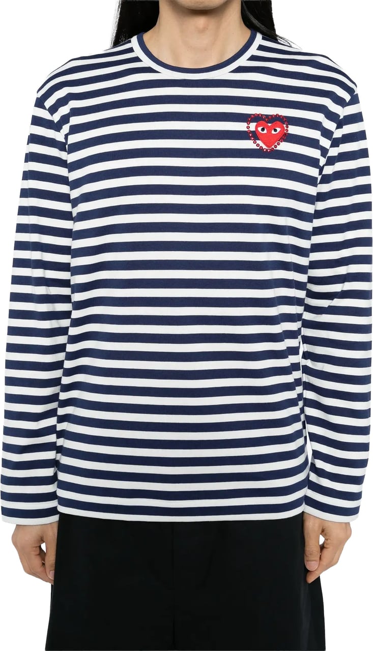 Comme des Garçons T-shirt Metalstone Emblem Metalstone Heart Navy/white Blauw