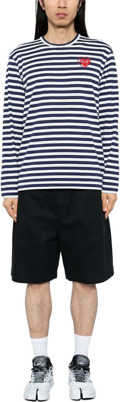 Comme des Garçons T-shirt Metalstone Emblem Metalstone Heart Navy/white Blauw