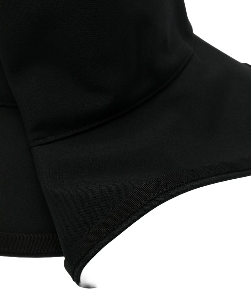 Comme des Garçons Hats Black Zwart
