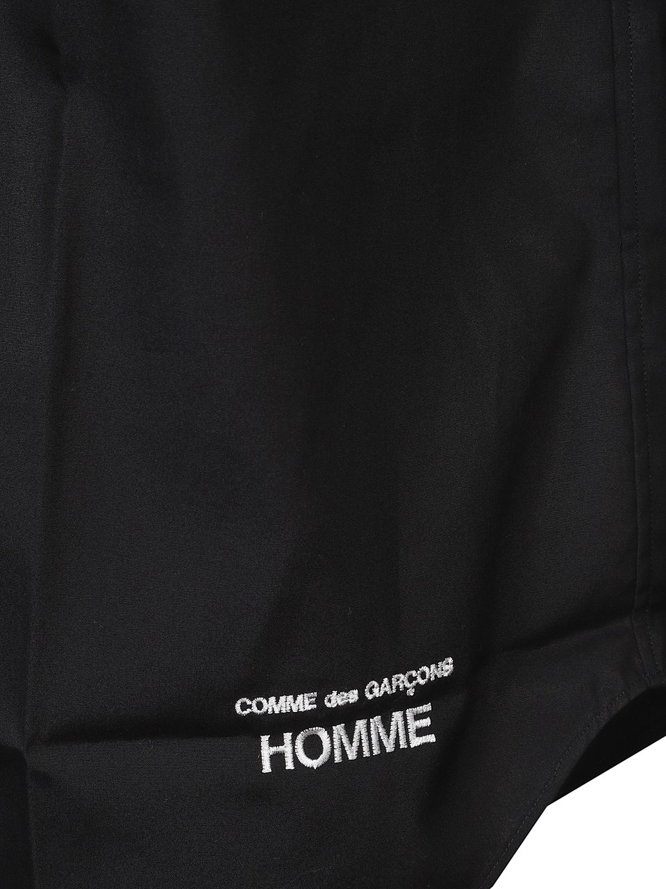 Comme des Garçons Short-Sleeved Boxy Embroidered Logo Shirt Zwart