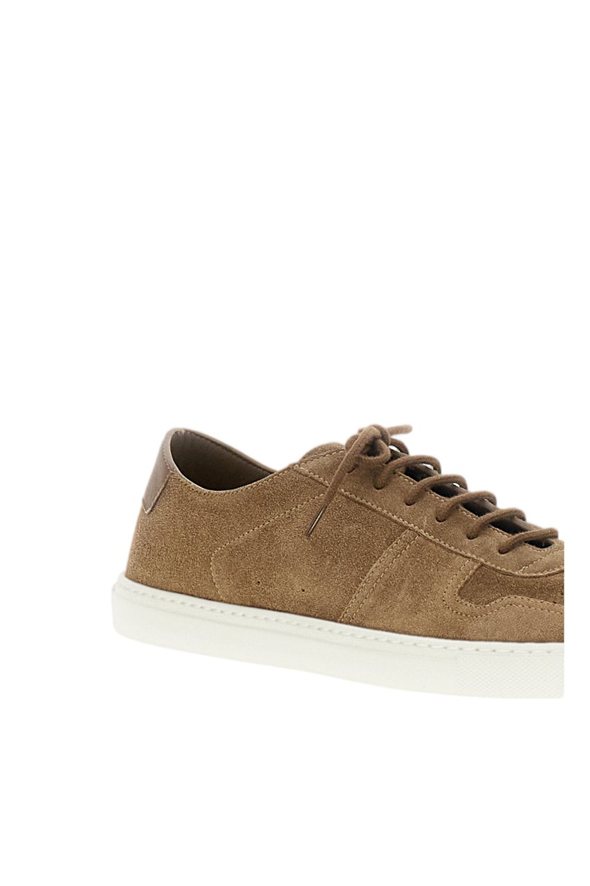 Common Projects Beige Suede Low-Top Sneakers with Lace-Up Closure Bruin