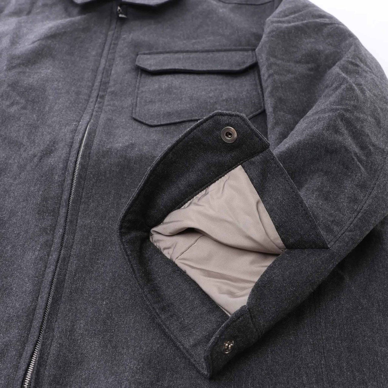 Corneliani Wool Coat in Gray, Size 50 IT Grijs