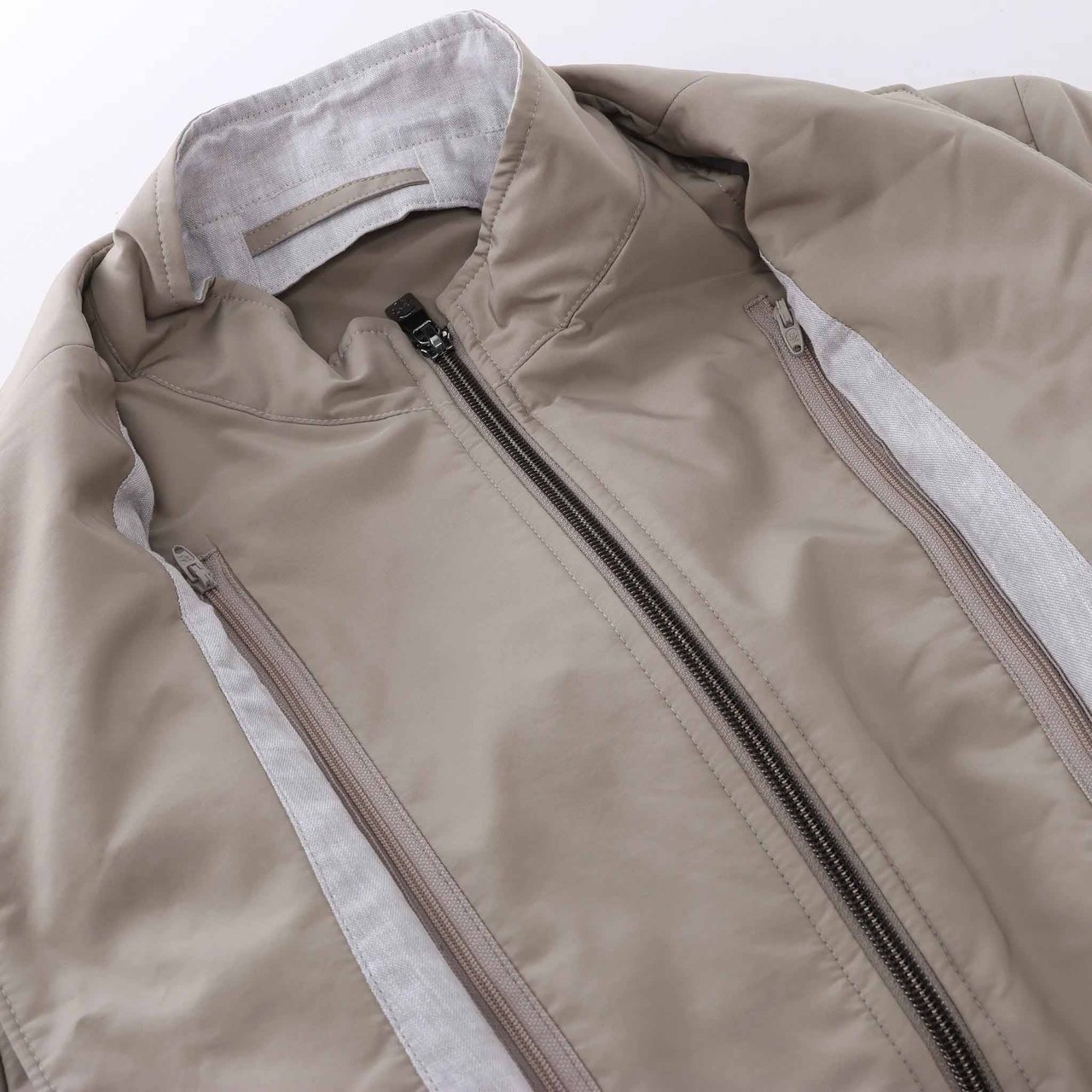 Corneliani Wool Jacket in Beige, Size 48 IT Beige