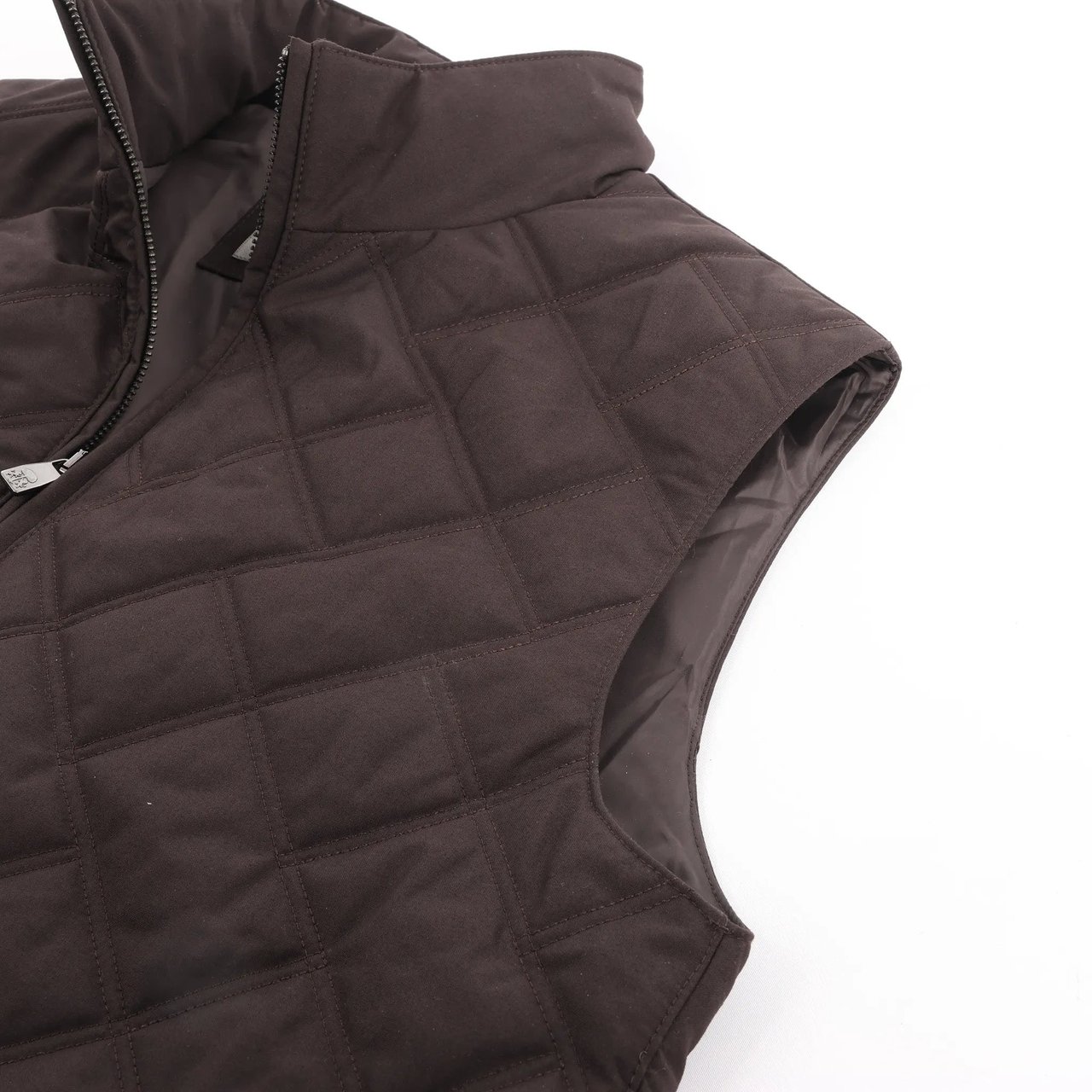 Corneliani Quilted Zip Gilet in Brown, Size 50 IT Bruin