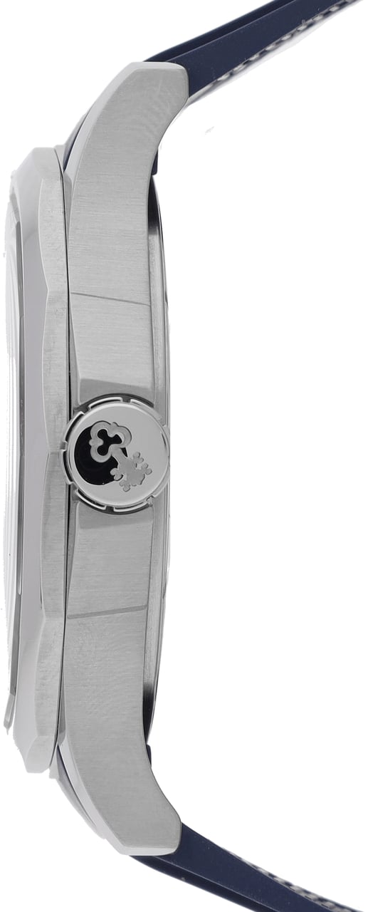 Corum Admiral's Cup Blauw