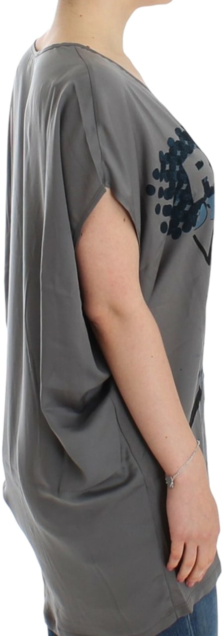 Costume National Gray V-neck long t-shirt Grijs