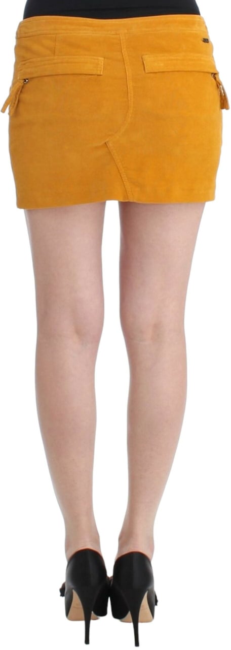 Costume National Yellow corduroy mini skirt Geel