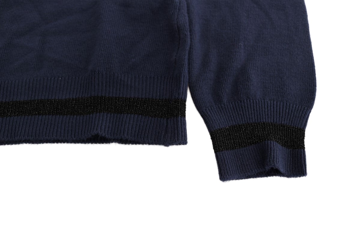 Costume National Blue V-neck Viscose Sweater Paars
