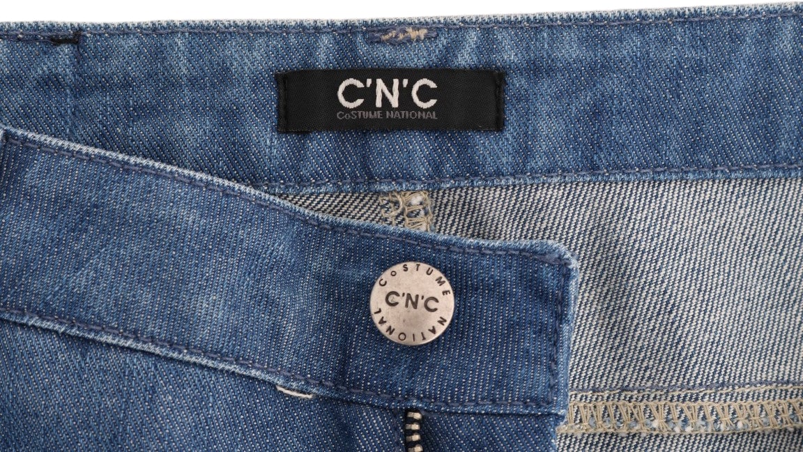 Costume National Blue Wash Cotton Boyfriend Fit Jeans Blauw