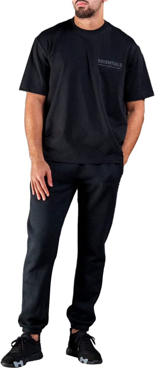 Cou7ure Essentials Basic Small Logo T-Shirt Zwart