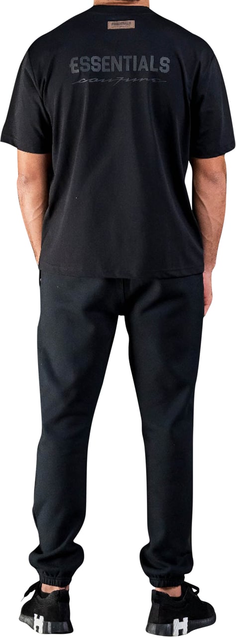 Cou7ure Essentials Basic Small Logo T-Shirt Zwart