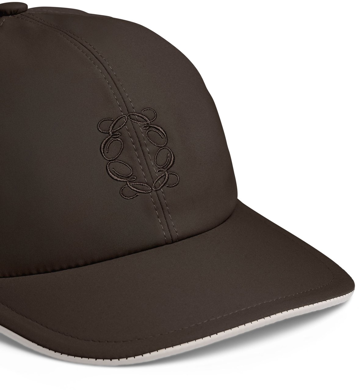 Cou7ure Essentials Reflections Pet Wit