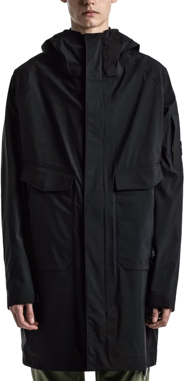 CP Company Gore-tex Infinium Parka Coat Zwart