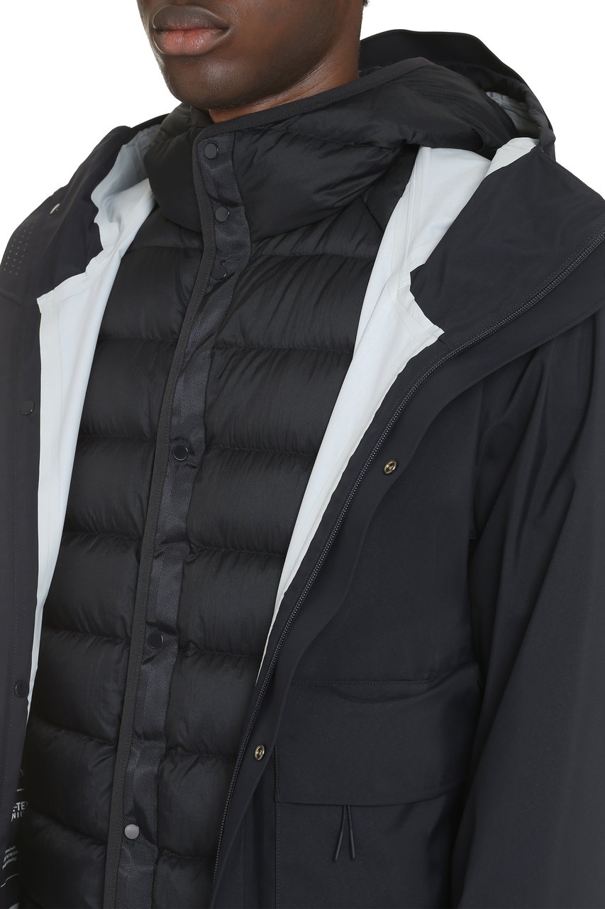 CP Company Technical fabric parka with internal removable down jacket Blauw