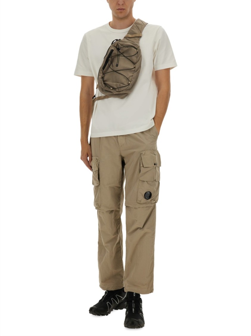 CP Company Relaxed-Fit Cargo Pants With Multiple Pockets Neutraal