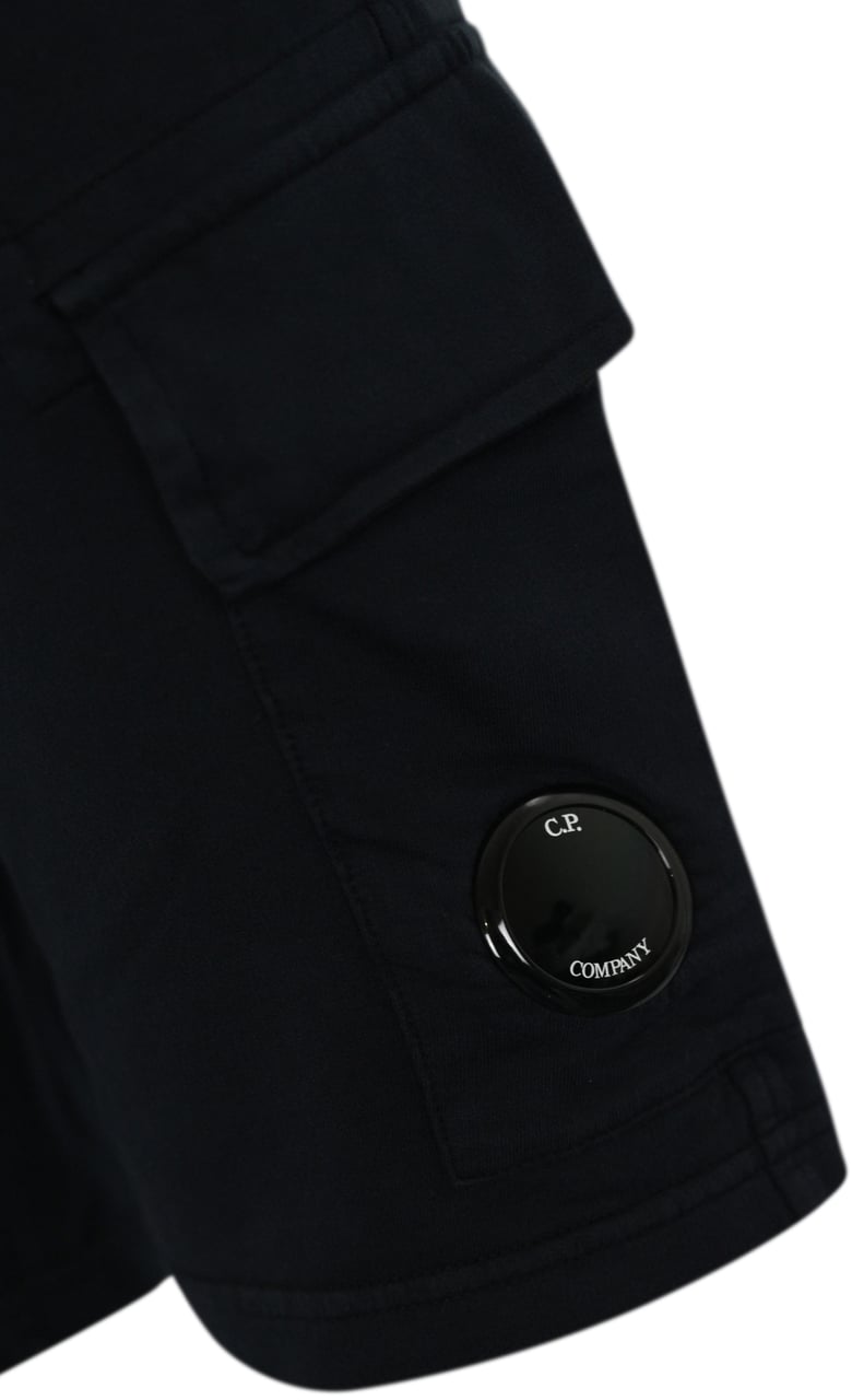 CP Company Shorts Total Eclipse Zwart