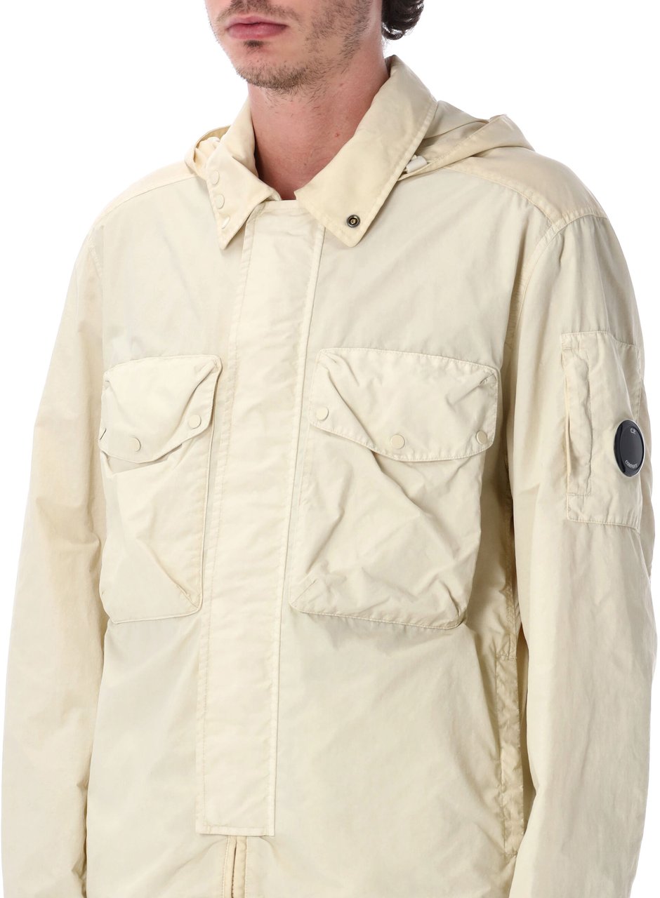 CP Company Flatt Nylon Goggle Overshirt Frozen Ecru Wit