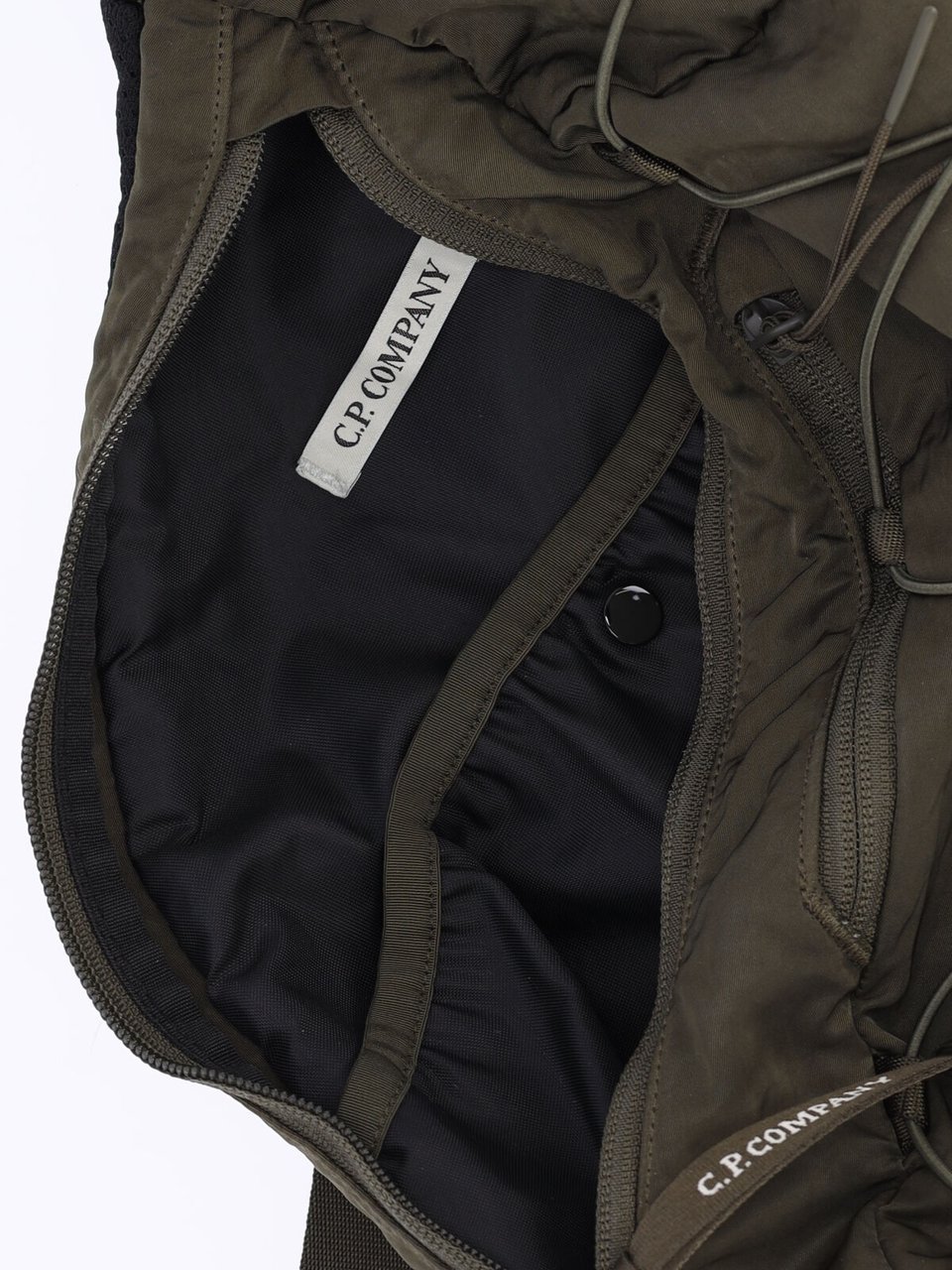 CP Company Green Nylon-B Drawstring Sling Backpack Groen