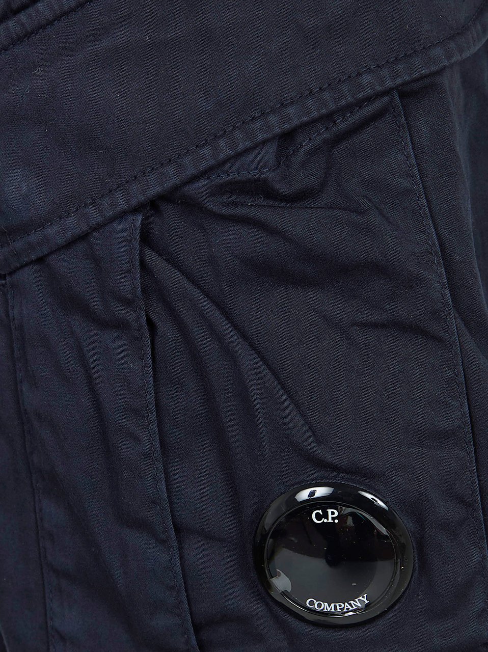 CP Company CP COMPANY STRETCH SATEEN CARGO LENS SHORTS Lichtblauw