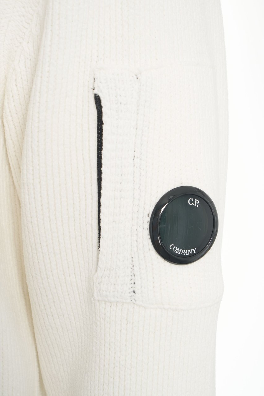 CP Company Sweater with logo detail Wit