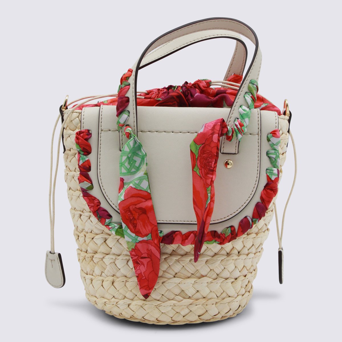 Cuba Lab Woven Straw Bag With Light Beige Leather Accents And Floral Fabric Embellishments Grijs