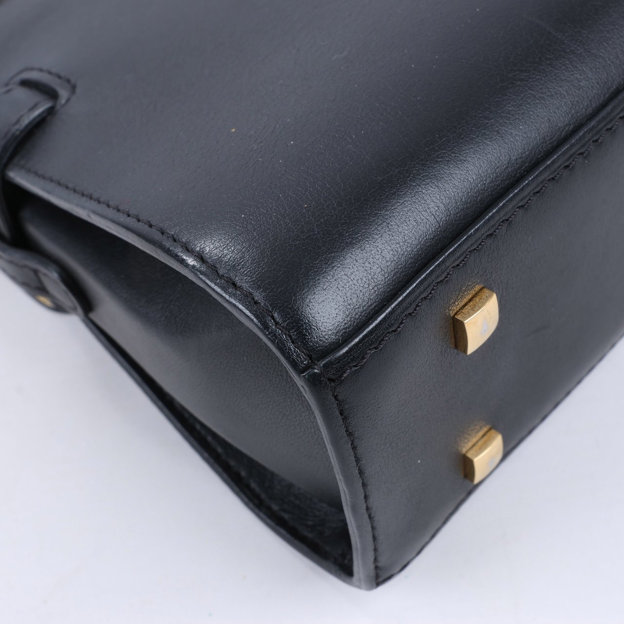 Delvaux Delvaux Tempête PM Leather 2Way Handbag in Black Zwart