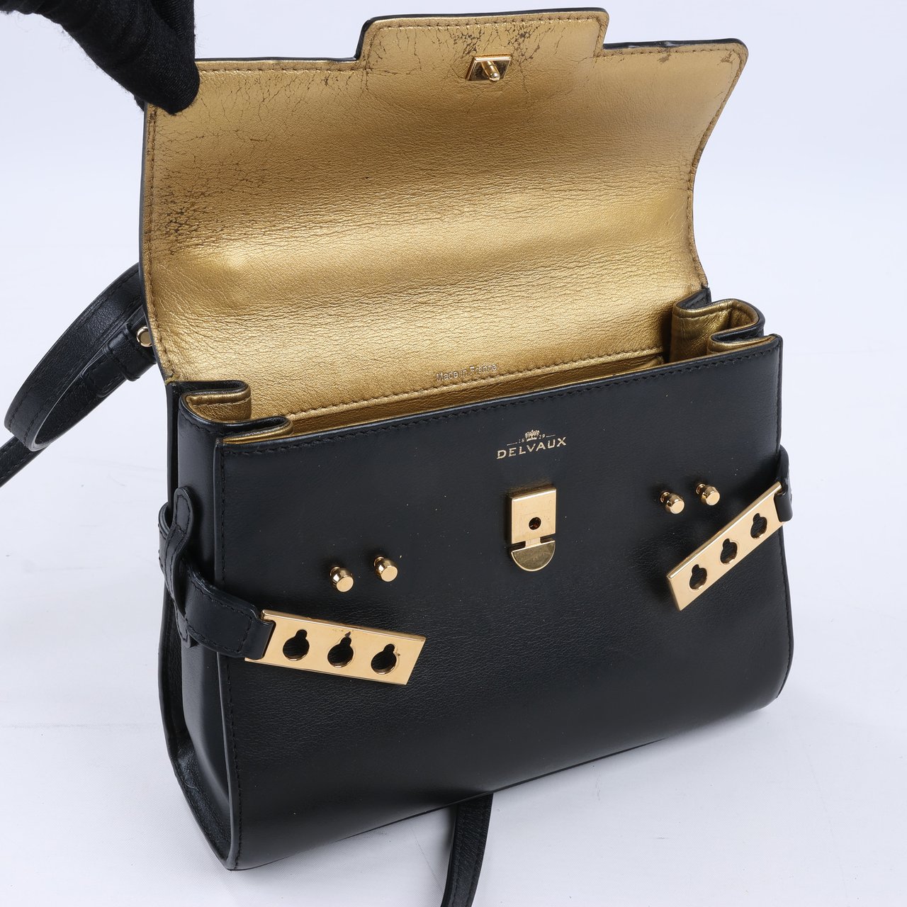 Delvaux Tempête PM Leather 2Way Crossbody Bags in Black Zwart