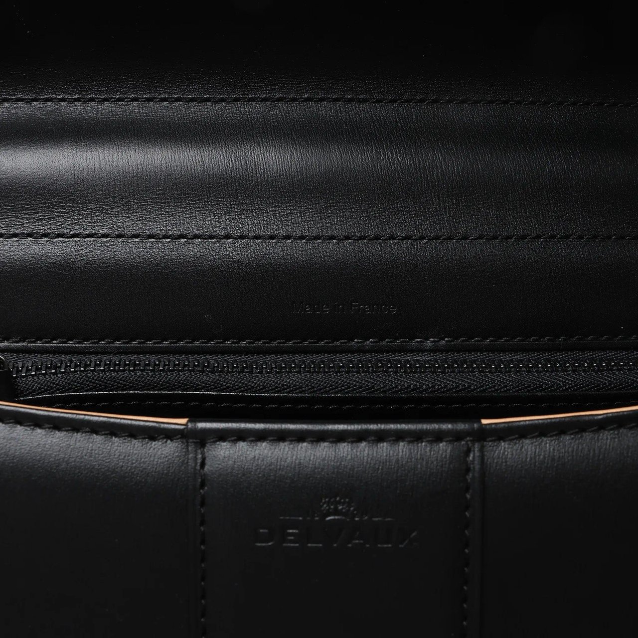 Delvaux Brillant MM Leather 2Way Handbag in Black Zwart