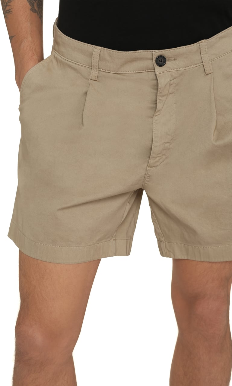 DEPARTMENT5 Cotton bermuda shorts Neutraal