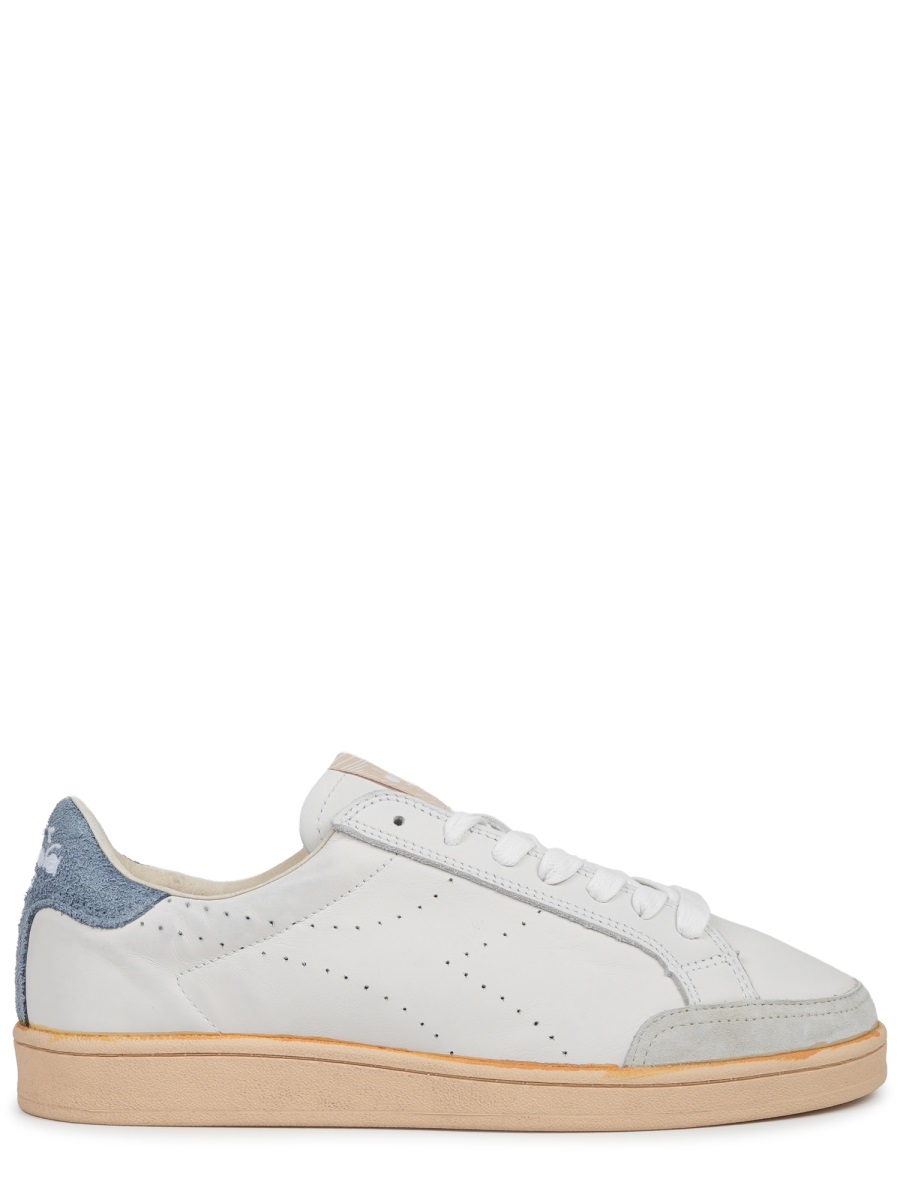 Diadora Prestige Plain Used Suede Sneakers Wit