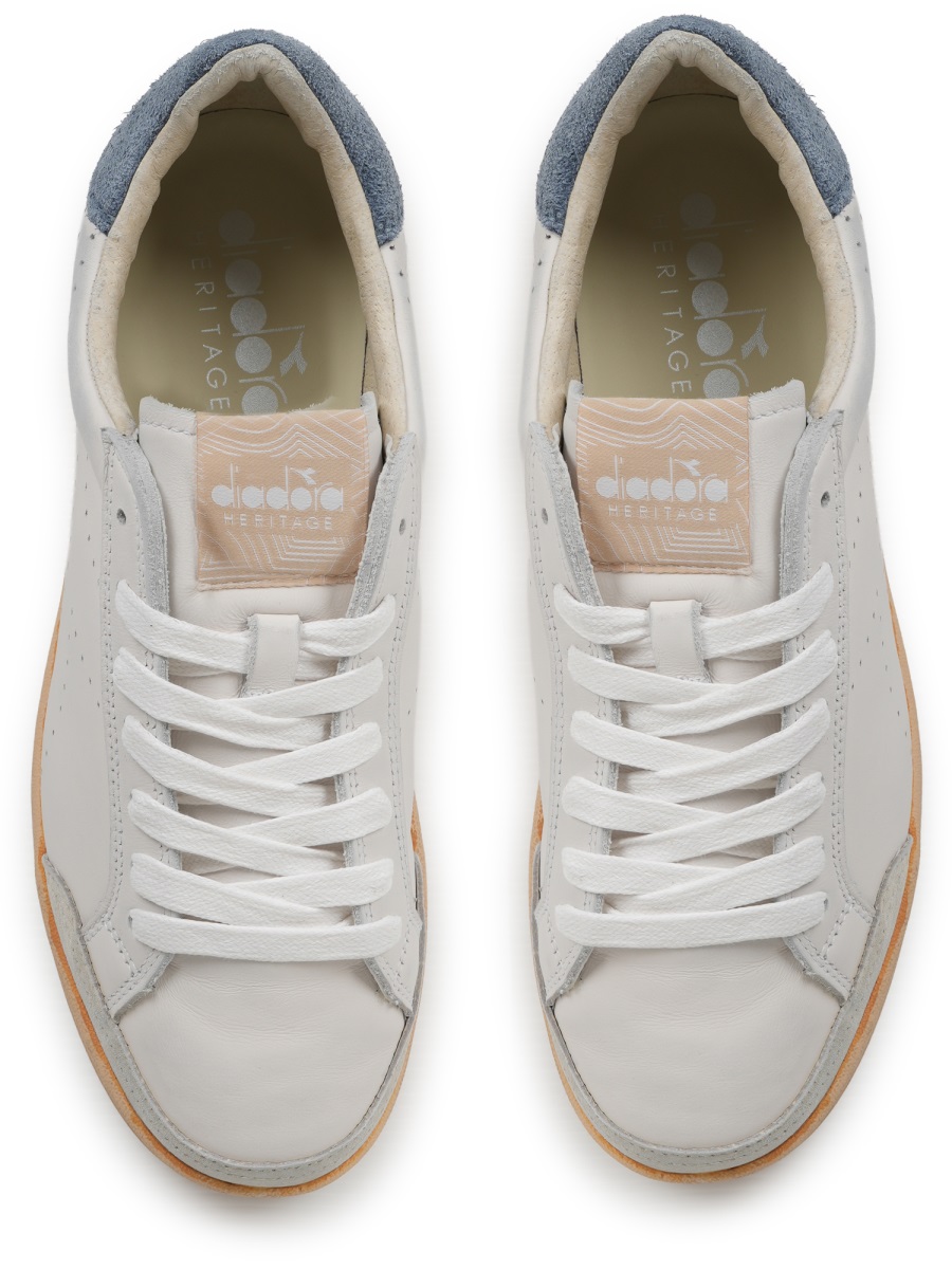 Diadora Prestige Plain Used Suede Sneakers Wit