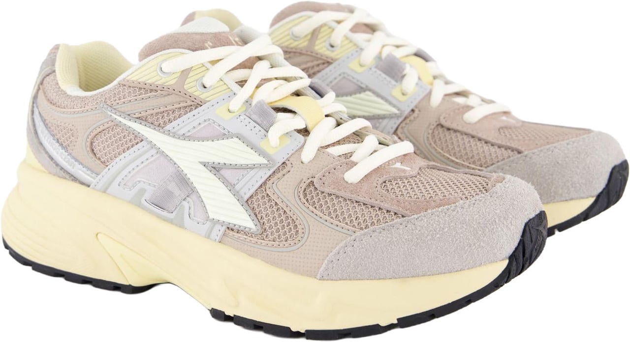 Diadora Dames Mythos Star Sneaker Roze Roze