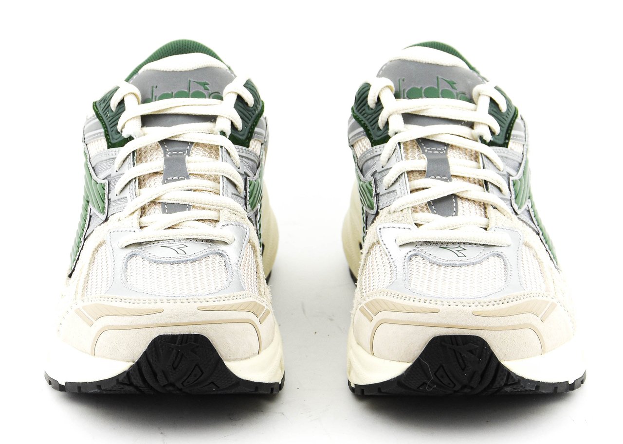 Diadora Mythos Star Light Grey Metalic Grijs