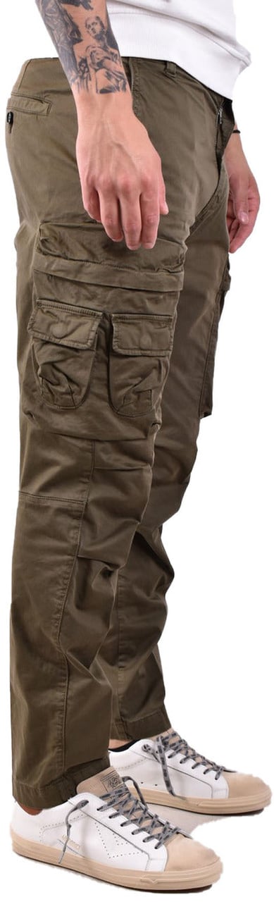 Diesel Men Trousers Groen