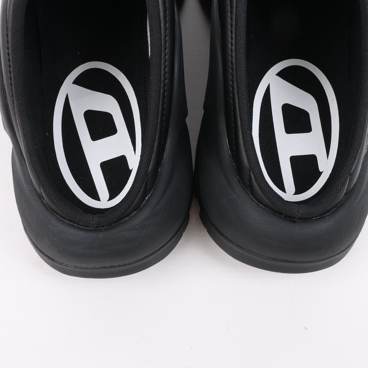 Diesel Diesels S-D Runner Mule X in Black, Size 42 EU Zwart