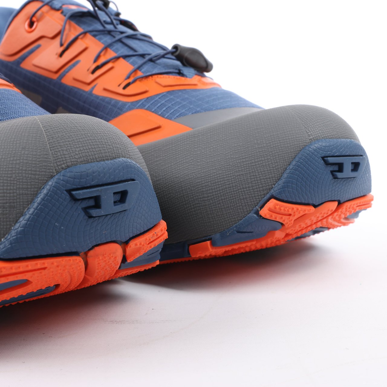 Diesel Diesel D-Cage Sneakers in Navy Blue x Orange, Size 43 EU Oranje